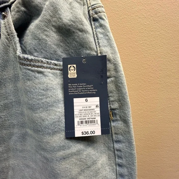 Universal Thread Light Blue Denim Skirt - Picture 3 of 6